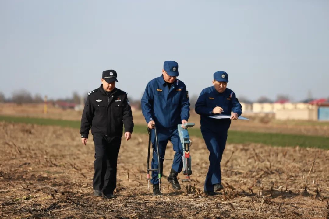邻里纠纷一触即发，义警如何巧妙化解？宁县庆枫中队的故事告诉你  第3张