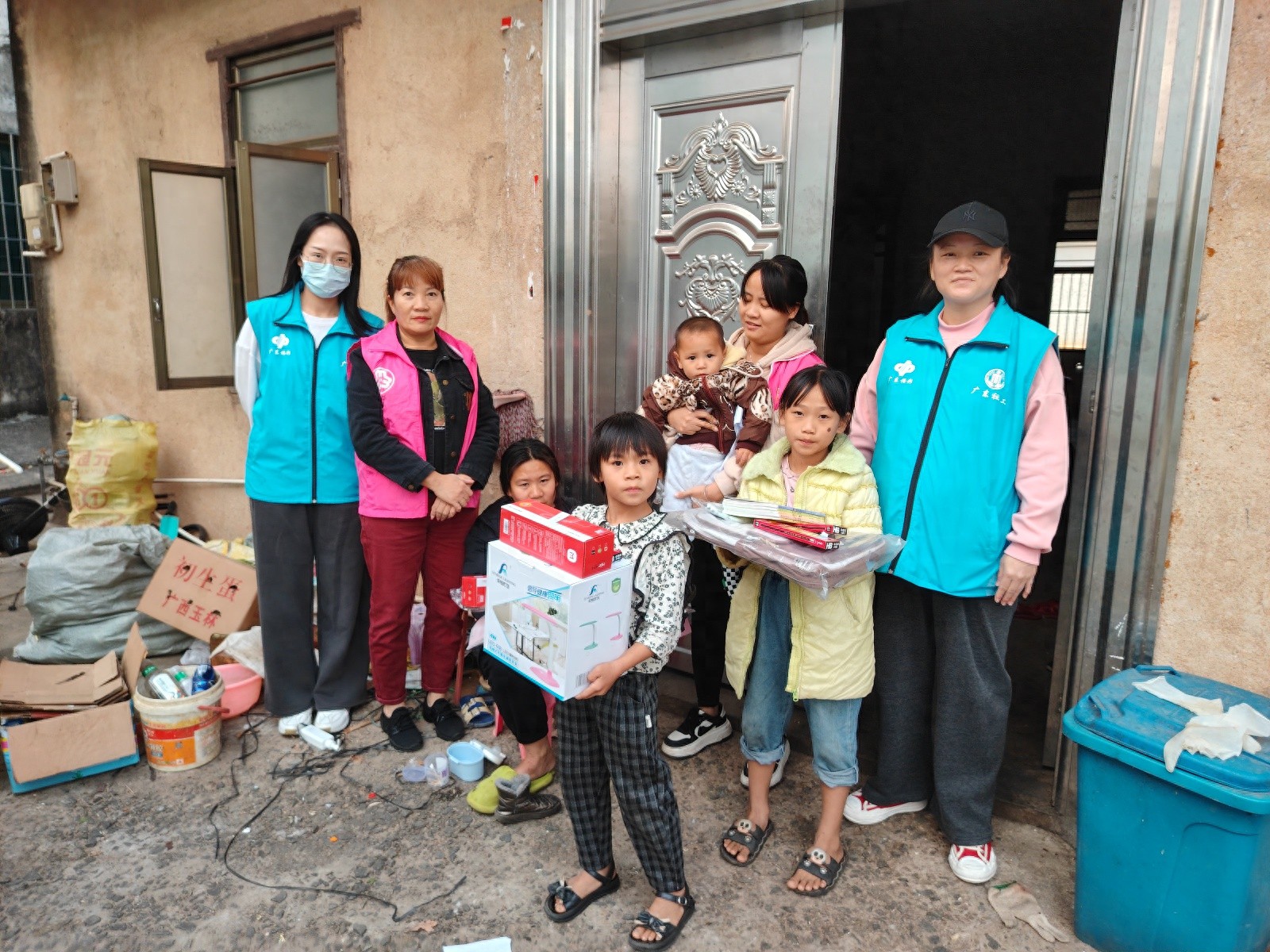 湖光镇妇联携手爱心团队，75个微心愿如何温暖留守女童的心？  第1张