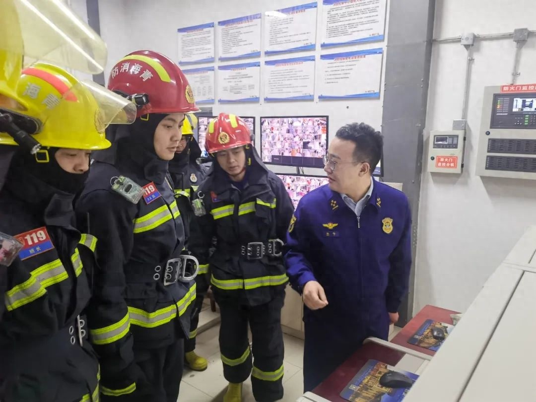 海北支队如何通过防消联勤筑牢全州消防安全防线？揭秘他们的全方位策略  第1张