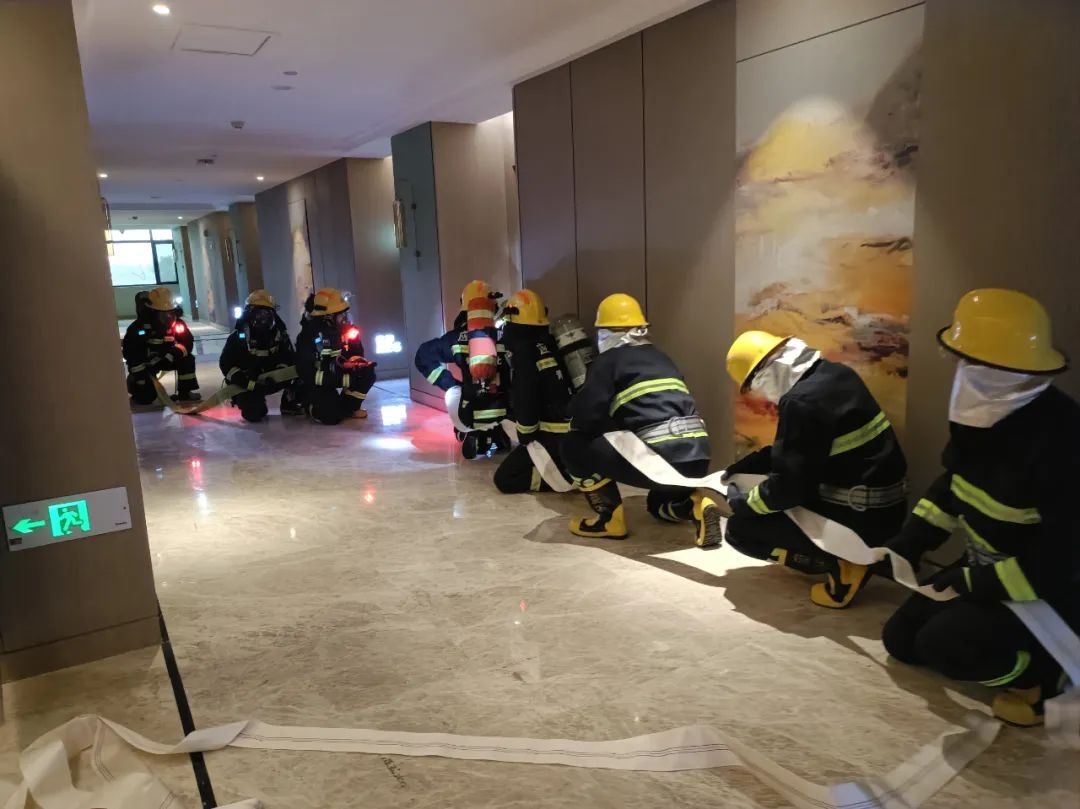 海北支队如何通过防消联勤筑牢全州消防安全防线？揭秘他们的全方位策略  第6张