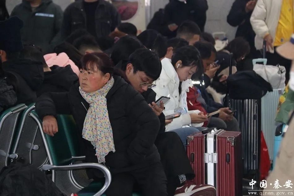 2025年春运大幕拉开！秦安汽车北站如何应对客流高峰，确保每位旅客平安回家？  第2张