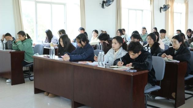 2025年大学生返家乡实践：如何在基层建设中锤炼真本领、振兴家乡？  第6张