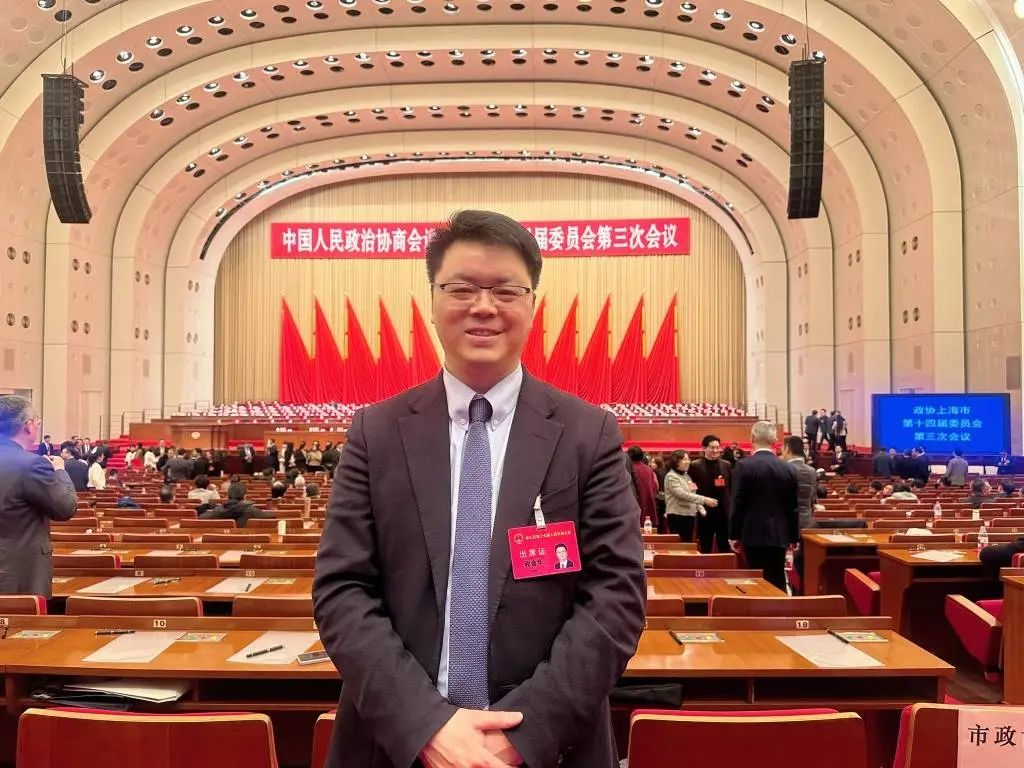 上海交大图书馆馆长程金华：如何破除科研人才‘唯帽子’的压制？  第1张
