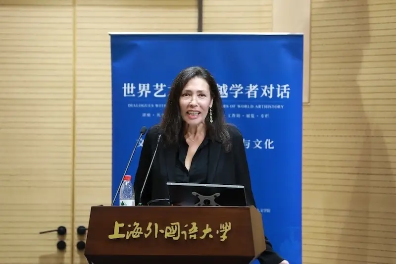 艺术侦探珍妮特·科尔揭秘半身像的全球视角，你准备好探索了吗？  第1张