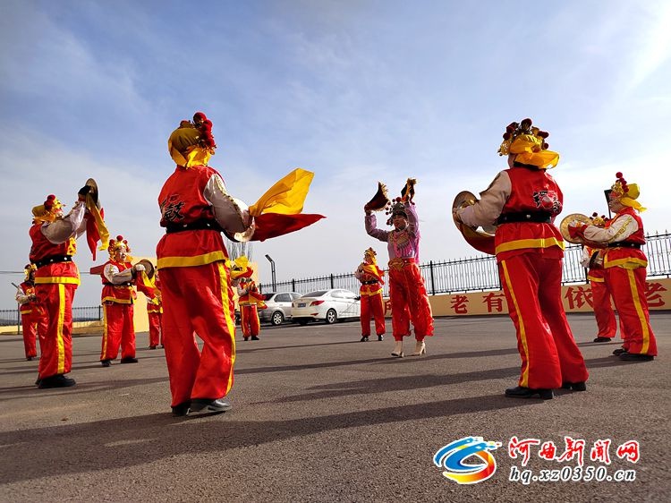 河曲县元宵节慰问演出,为何让老人们如此期待与感动? 第2张 河曲县元宵节慰问演出,为何让老人们如此期待与感动? 第2张