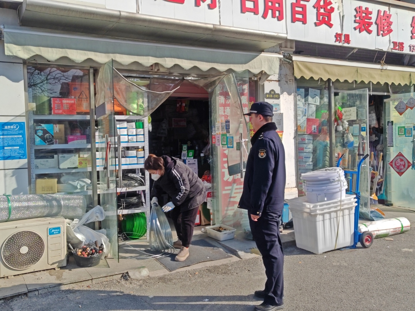 你的社区安全了吗?看看这些执法队最近在忙什么 第2张 你的社区安全了吗?看看这些执法队最近在忙什么 第2张