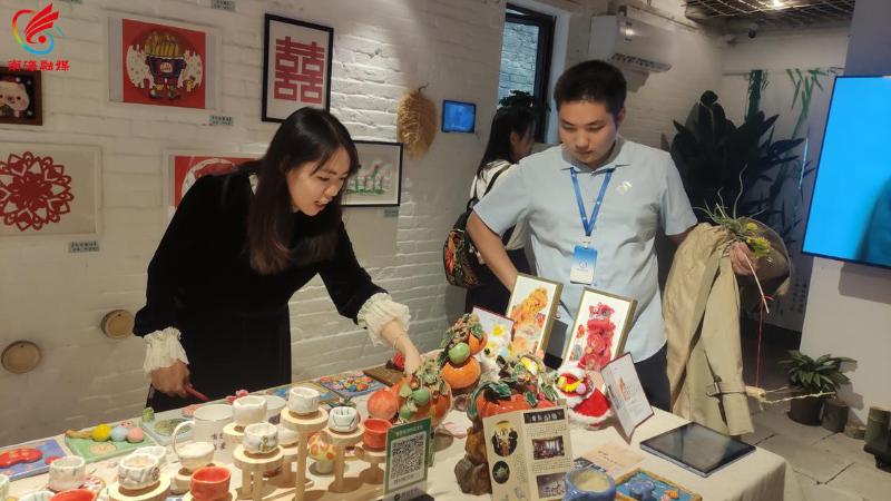 罗行艺术墟：如何用爱与艺术唤醒百年旧墟，实现乡村振兴？  第4张