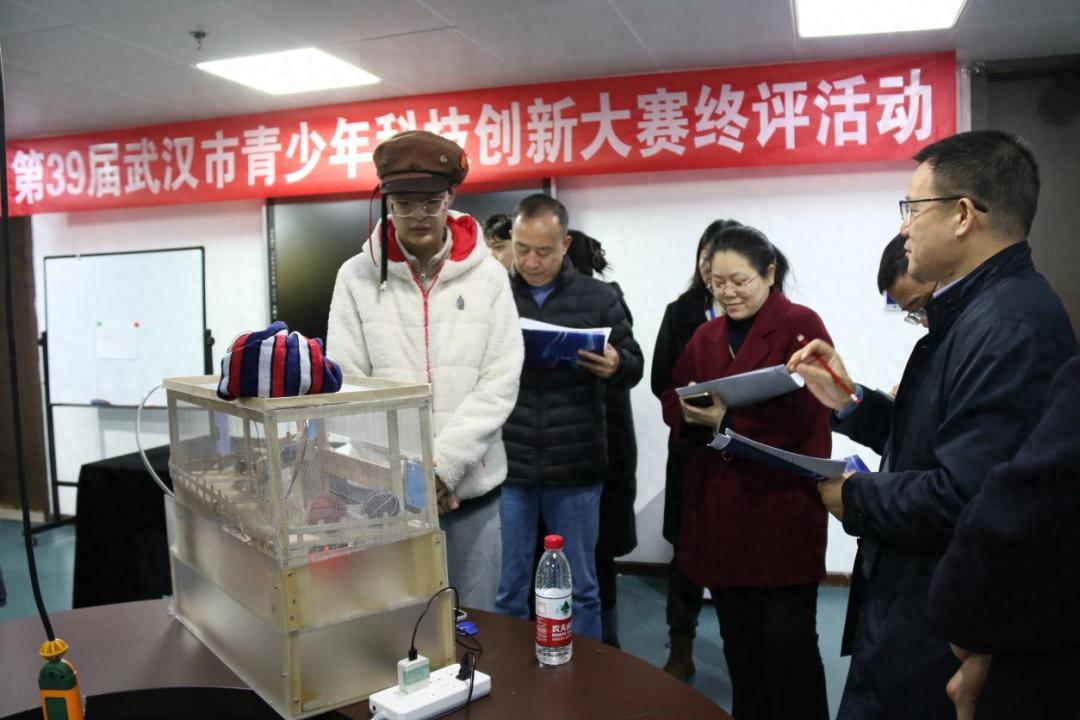 青少年科技创新大赛惊现黑科技，未来生活将如何被颠覆？
