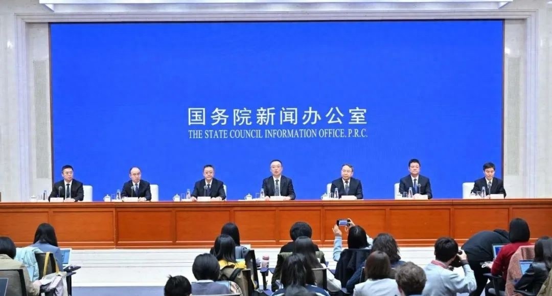 国家六部门联合放大招！你的带薪年休假终于有保障了？