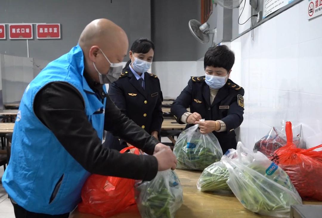 你点的食品安全吗？北湖区市监局带你现场检测，揭秘餐桌背后的真相  第2张