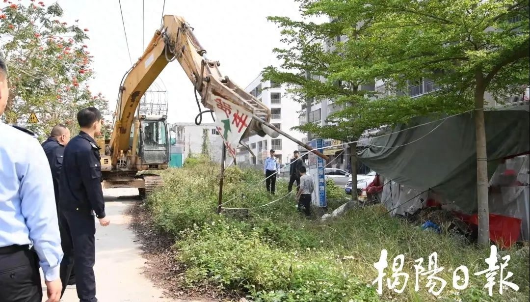 惠来大整治！交通干道沿线拆违建清杂物，能助力百千万工程初见成效？