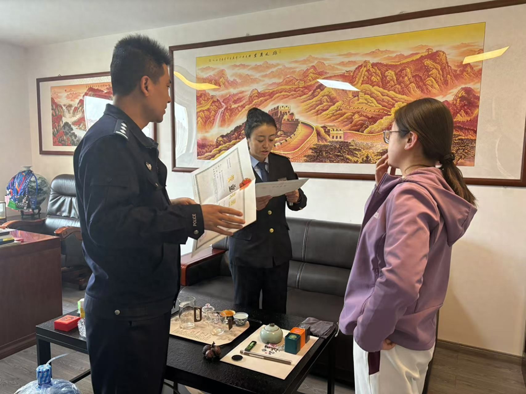 保安公司年报不会填？执法人员现场支招，企业难题秒解决