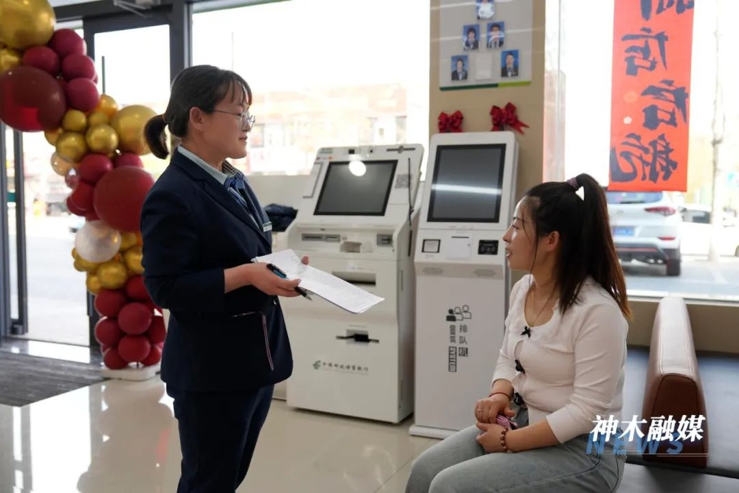 家门口就能办业务！神木市西沙片区居民终于告别奔波，邮政服务太贴心了  第3张