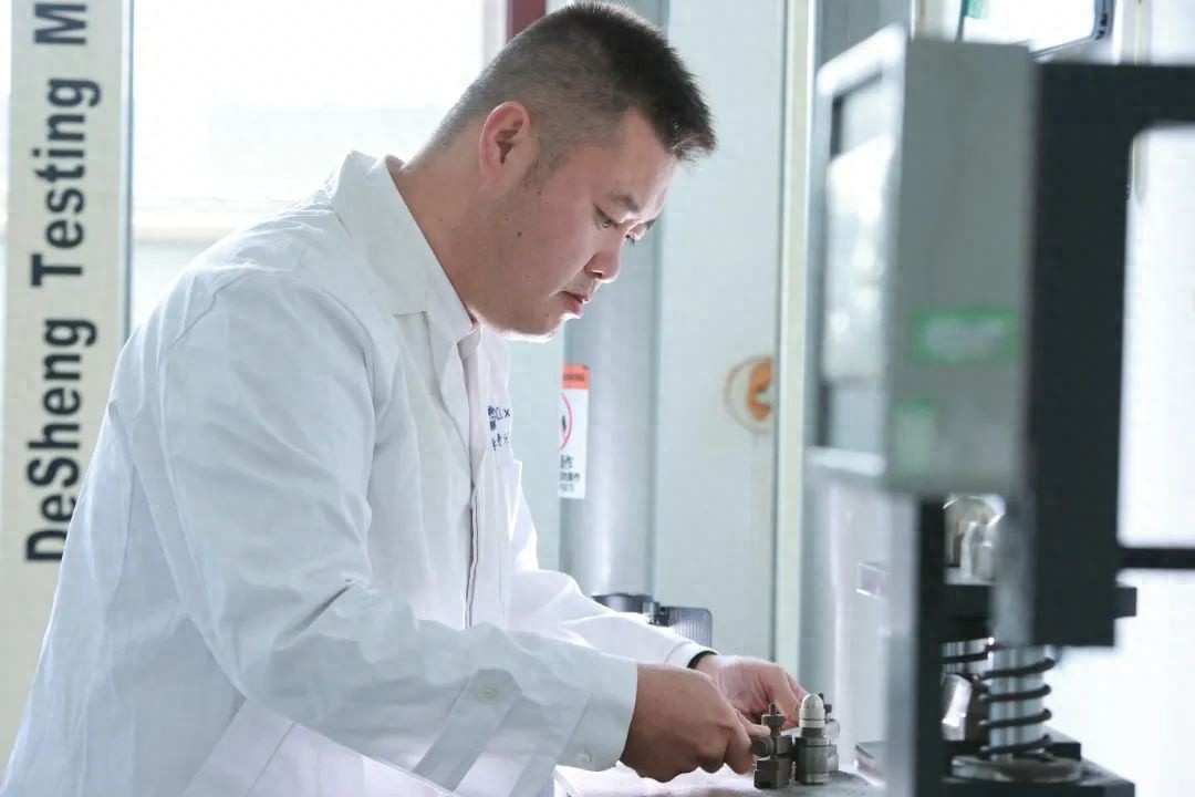 14年坚守诠释工匠精神！荆冰的质量把关之路有多牛？