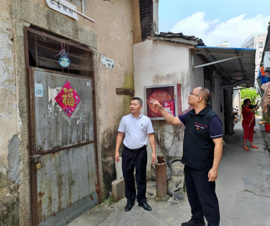 奋战防汛防风一线的肖君，如何守护超大城市三防应急？  第2张