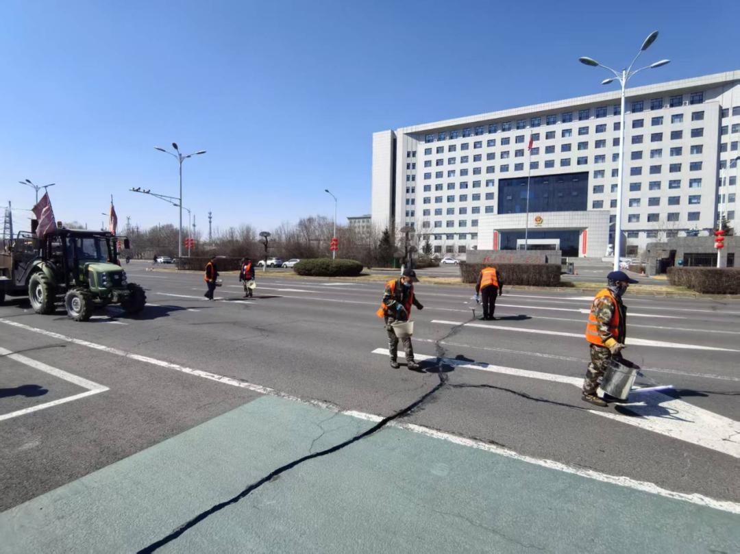 城市道路病害频发？2025年改造计划能否还市民平坦出行路  第3张
