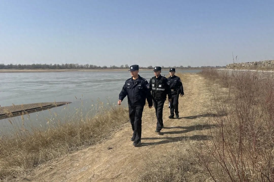 月牙湖派出所夏季巡林巡河行动！守护生态安全屏障，你了解吗？