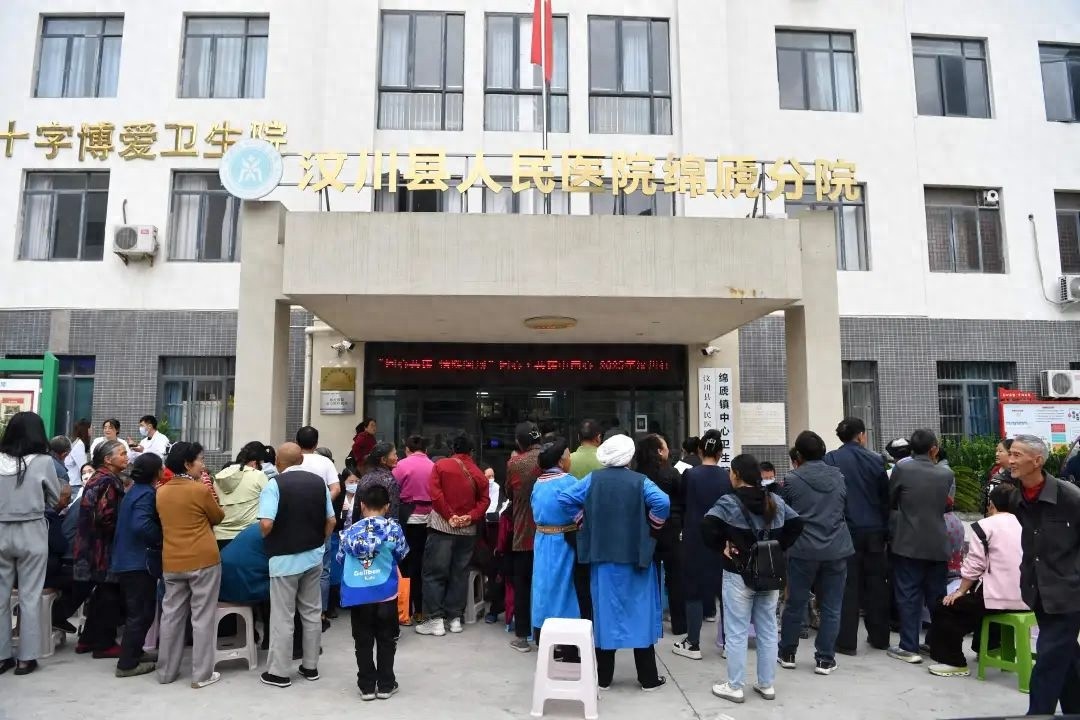 5月17日！37位全国医务志愿者为320位群众做了这件大事？