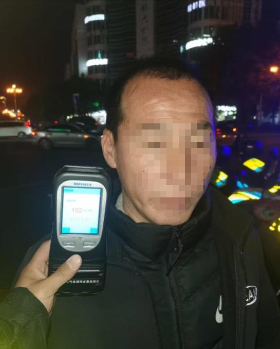 醉驾摩托车被查！陈某的侥幸心理为何让他付出惨重代价？  第2张