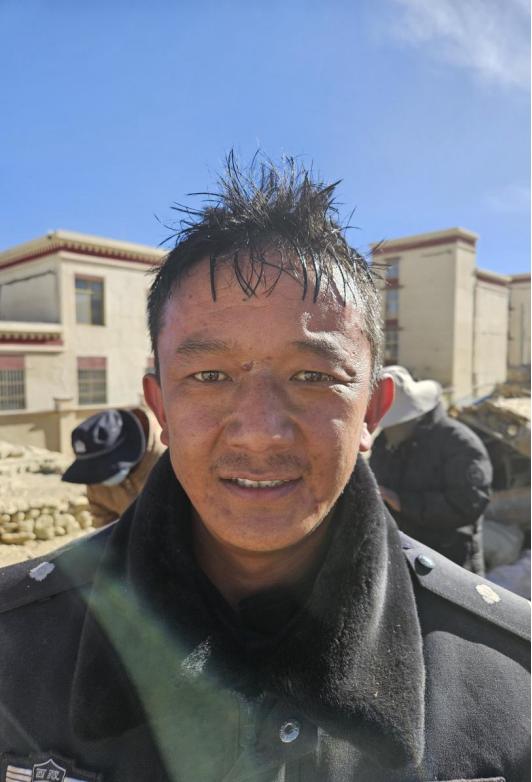 惊险！31户危房家具空中搬运，你敢想象这样的救援场景吗？  第8张