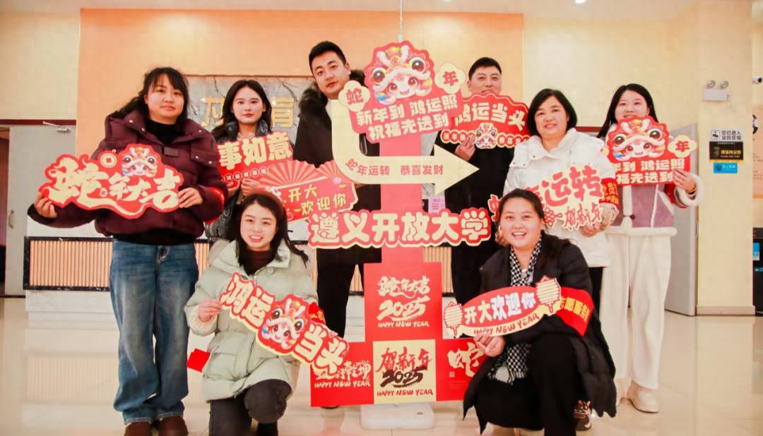 新春佳节，社区文化活动如何让居民欢聚一堂？精彩节目不容错过  第1张