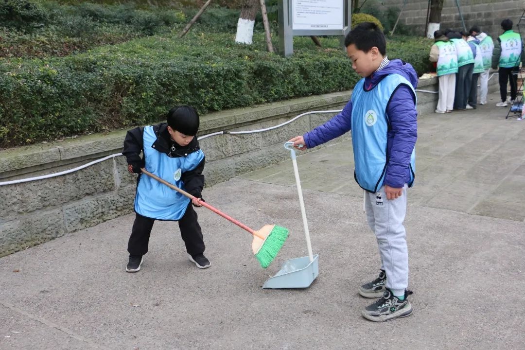 22名芽宝变身红嘴鸥饲养员，这场寒假研学活动竟如此有趣！你猜他们学到了什么？  第3张
