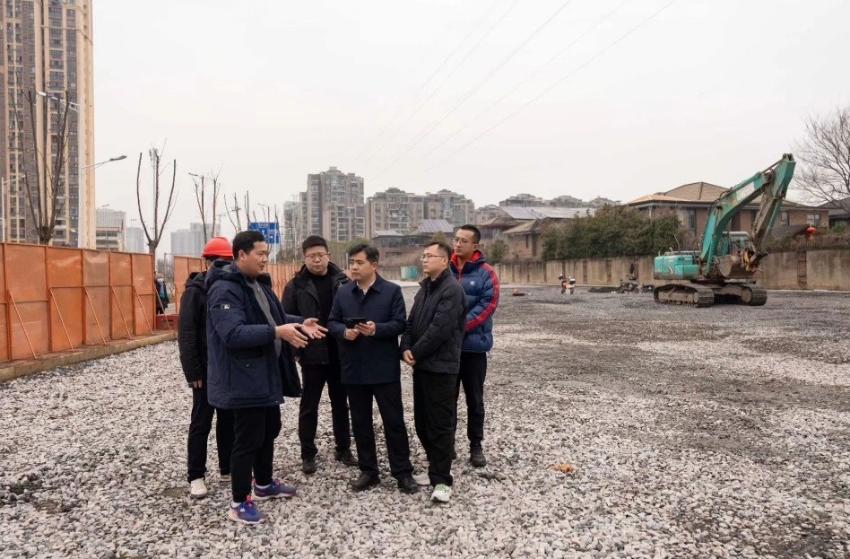 如何让闲置资源焕发新生？胡俊峰区长实地调研揭示关键  第2张