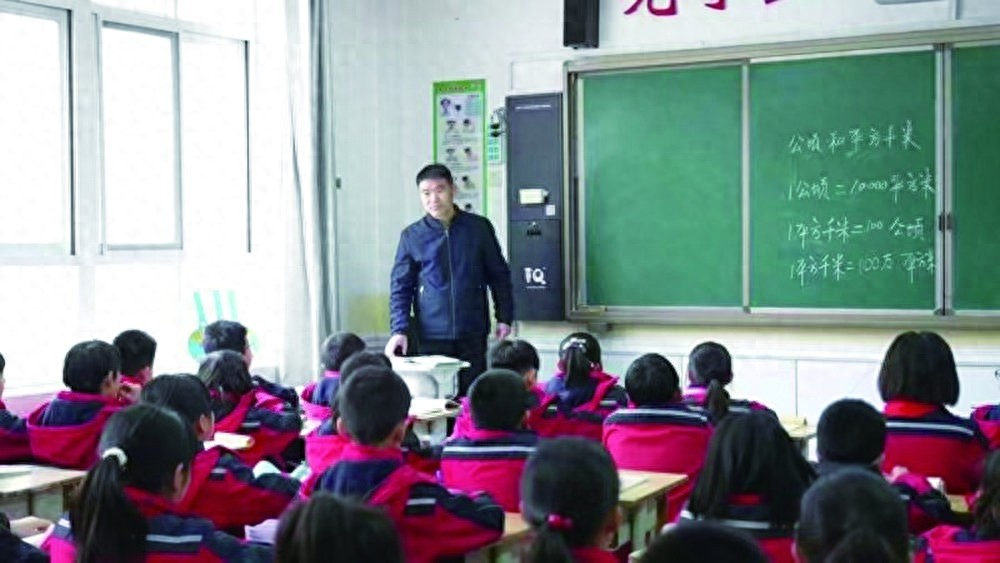 跨越千山万水，他们如何用爱点亮广河县的教育未来？