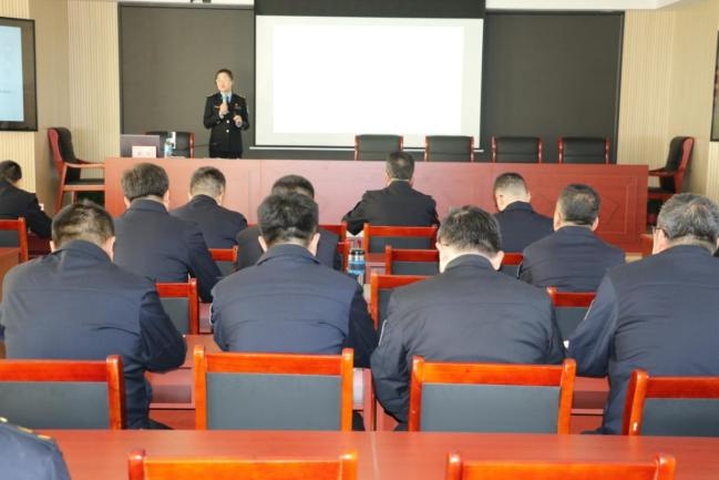 包头市应急管理执法队伍如何通过法治培训实现专业化蜕变？  第2张
