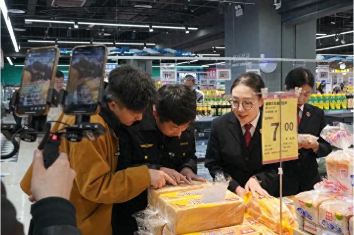 食品安全监管直播揭秘：赛罕区检察院如何保障你的餐桌安全？