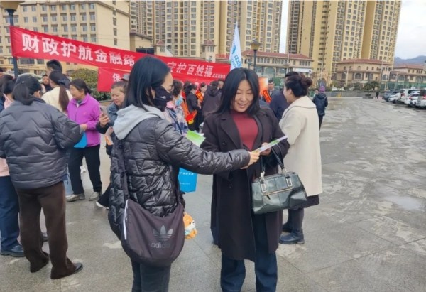 你还在为消费权益烦恼吗？成县司法局3·15普法活动帮你解决  第2张