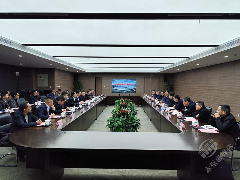 赤壁市委书记为何专程拜访浙江省湖北商会？背后隐藏着怎样的发展机遇  第3张
