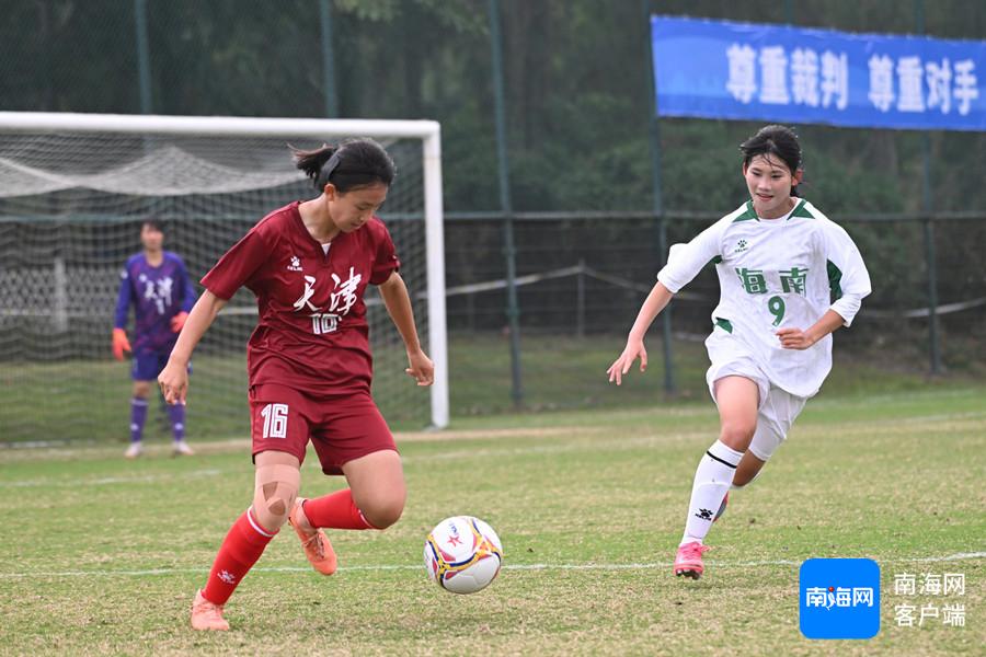 海南女足2：2战平陕西女足，她们是如何展现出惊人韧性的？  第2张