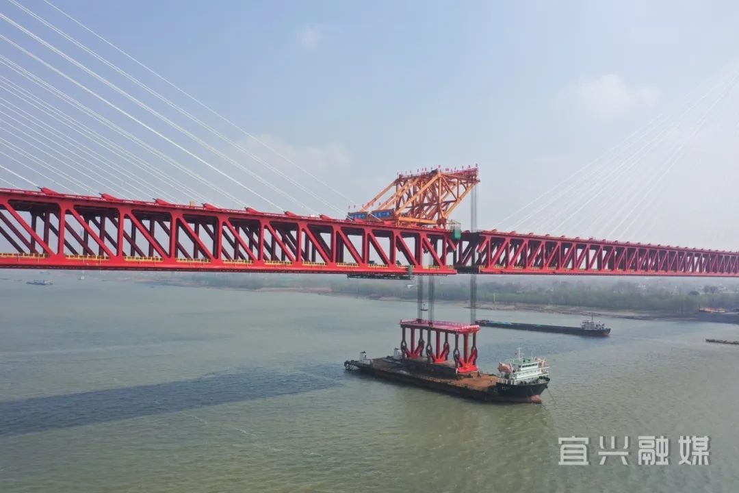 世界之最！马鞍山长江公铁大桥6项纪录震撼合龙，中国基建再创奇迹  第5张