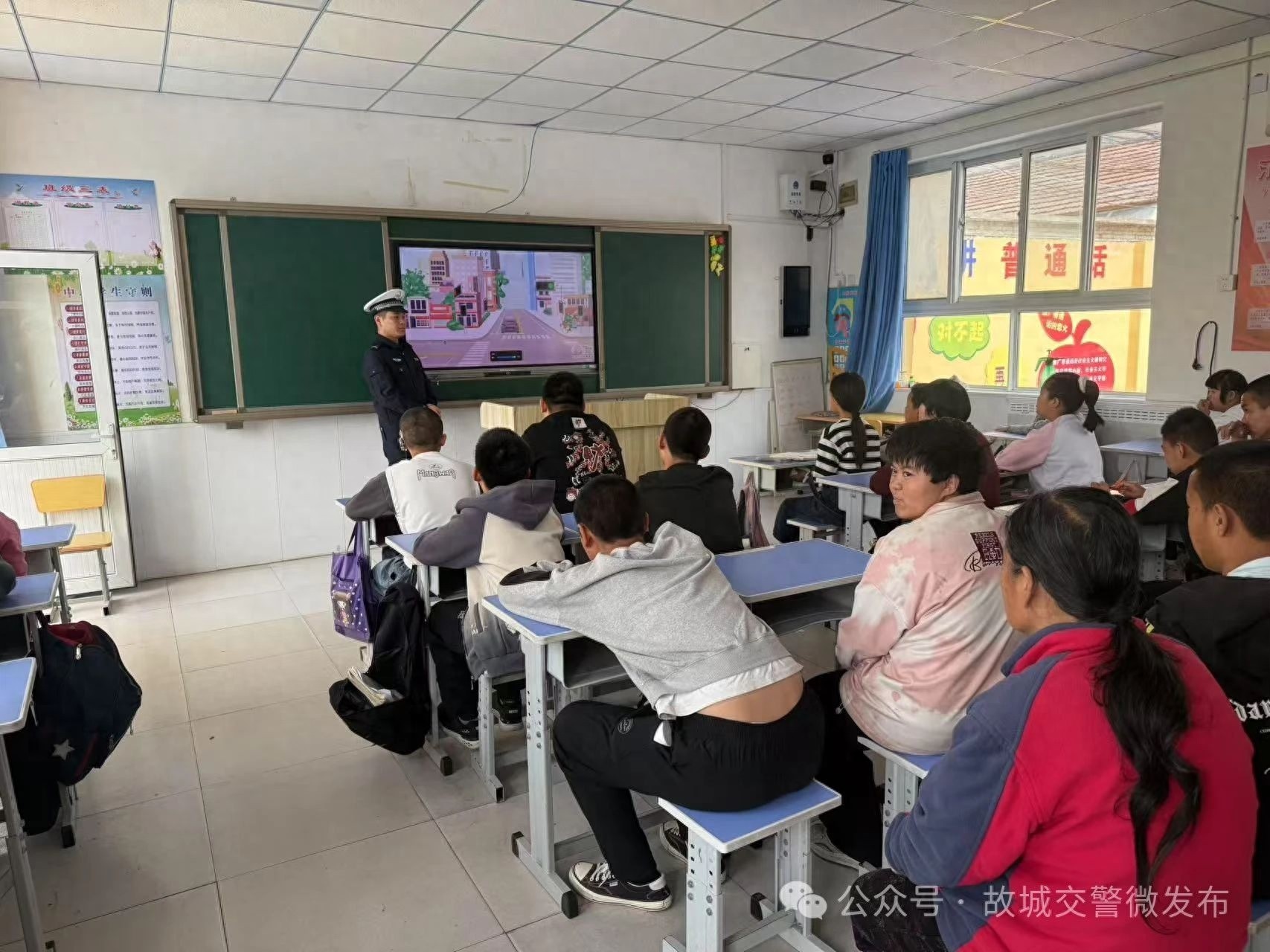交警大队为何走进特教校园？这份量身定制的安全守护太暖心了