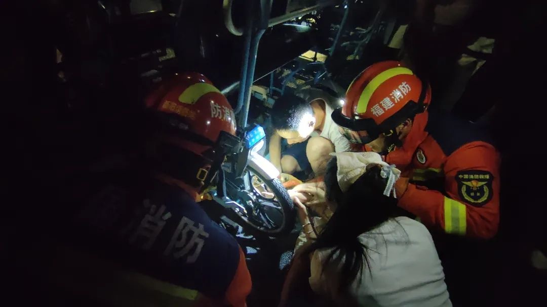 厦门一天内两起儿童被卡事故！家长们还不赶紧警惕起来？  第2张