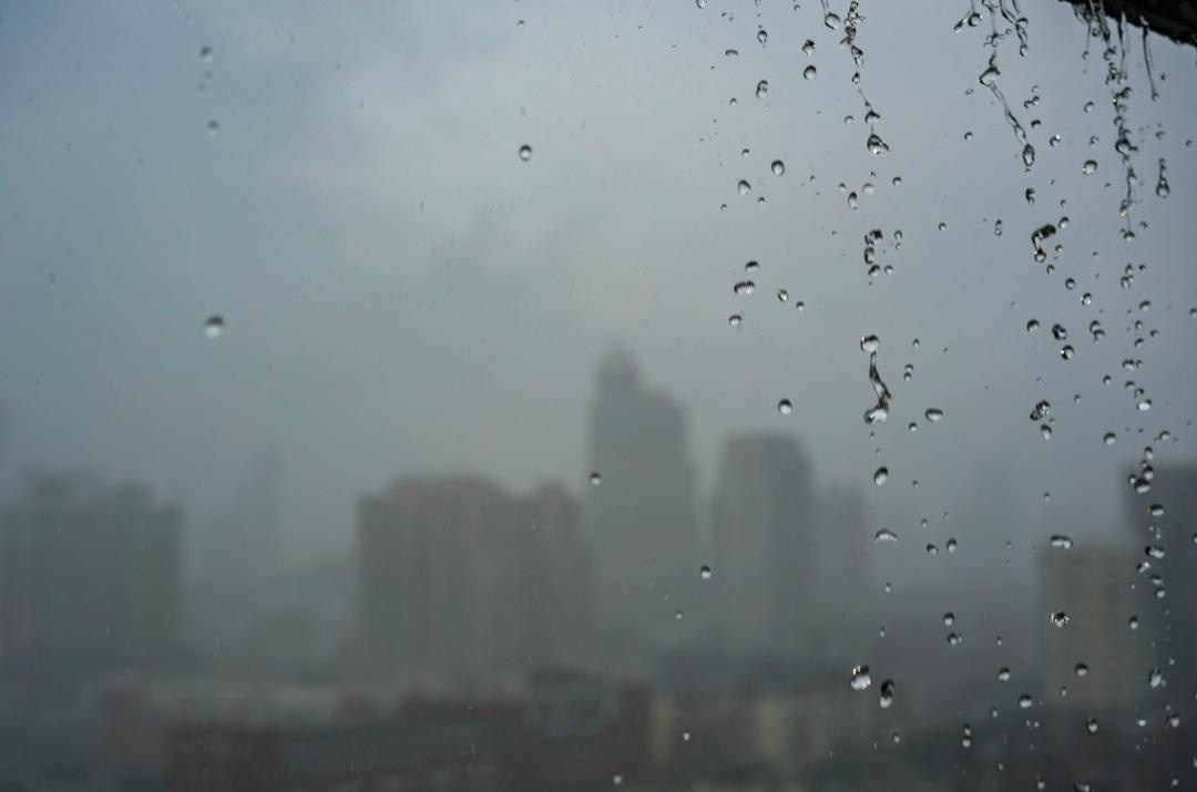 雨雨雨模式刷屏！广东人的周末计划泡汤，下周天气究竟如何？  第2张