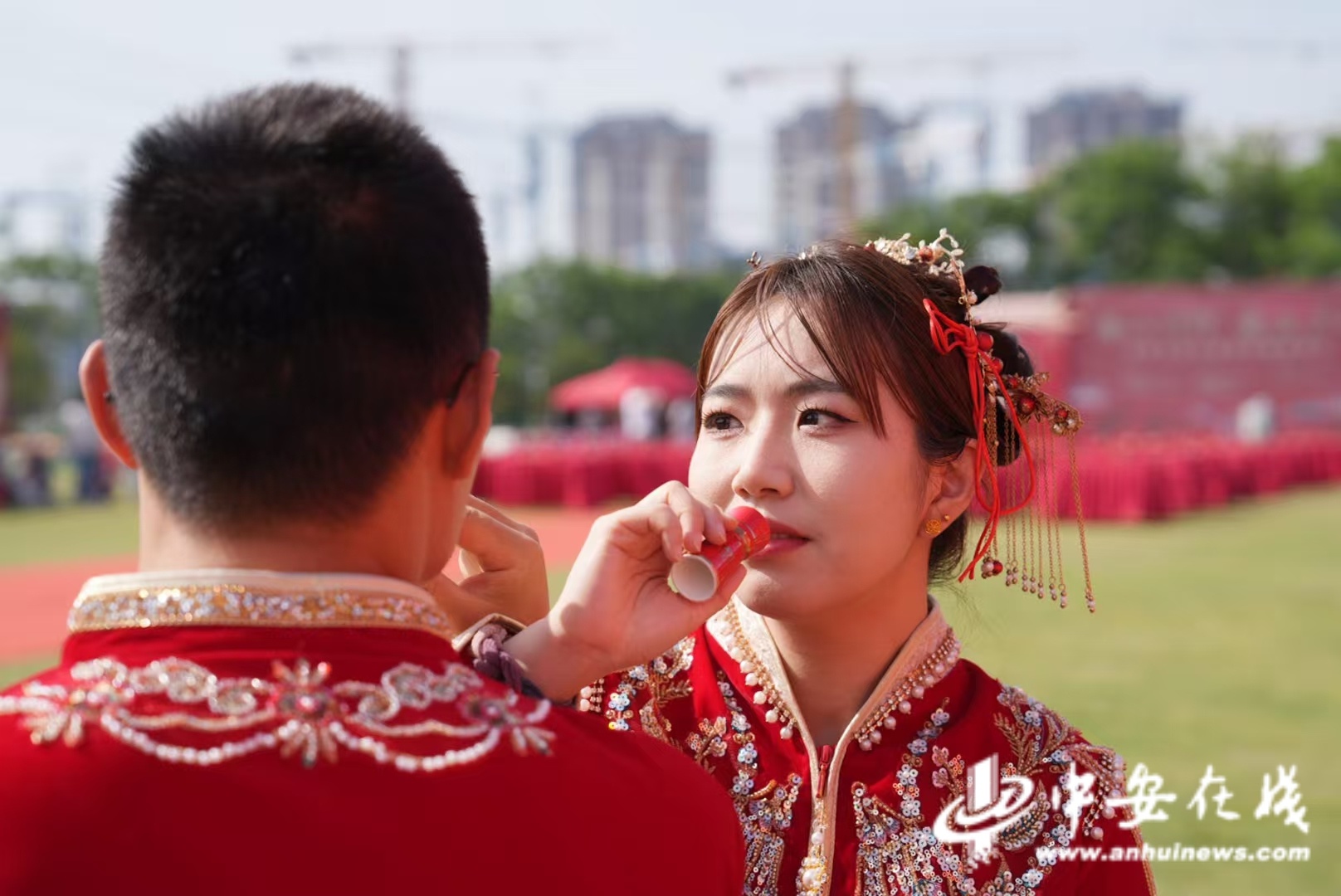 5月17日合肥这场青年集体婚礼，你能想象有多浪漫？  第3张