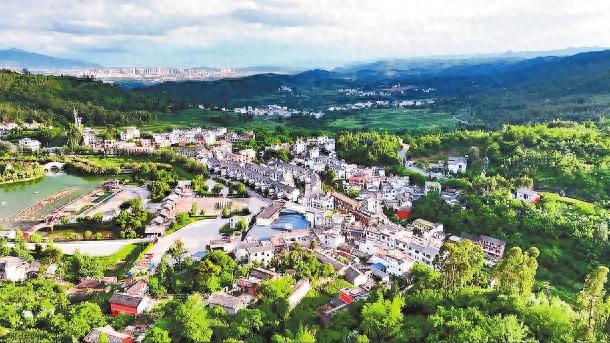 暑期将至！斑斓居旅居基地为何吸引众多游客？避暑高峰何时到？