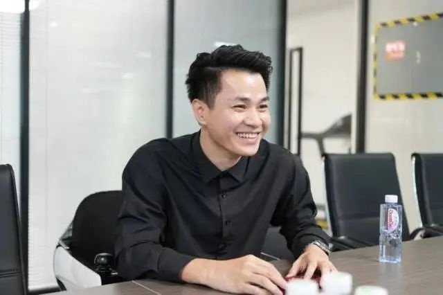 5月18日全国助残日！湛江黄忠亨为何能在人民大会堂获全国自强模范？  第2张