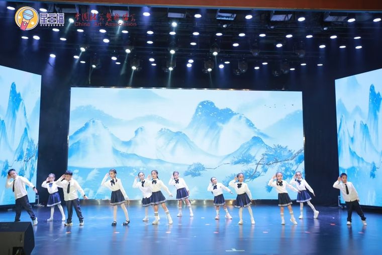 中国社会艺术协会年度语言类考级颁奖典礼亮点知多少？  第6张