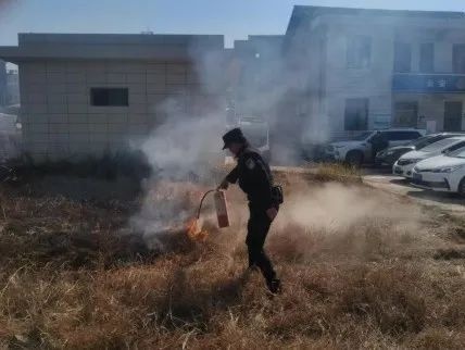 烟花爆竹背后的危险！你知道燃放时可能引发火灾吗？