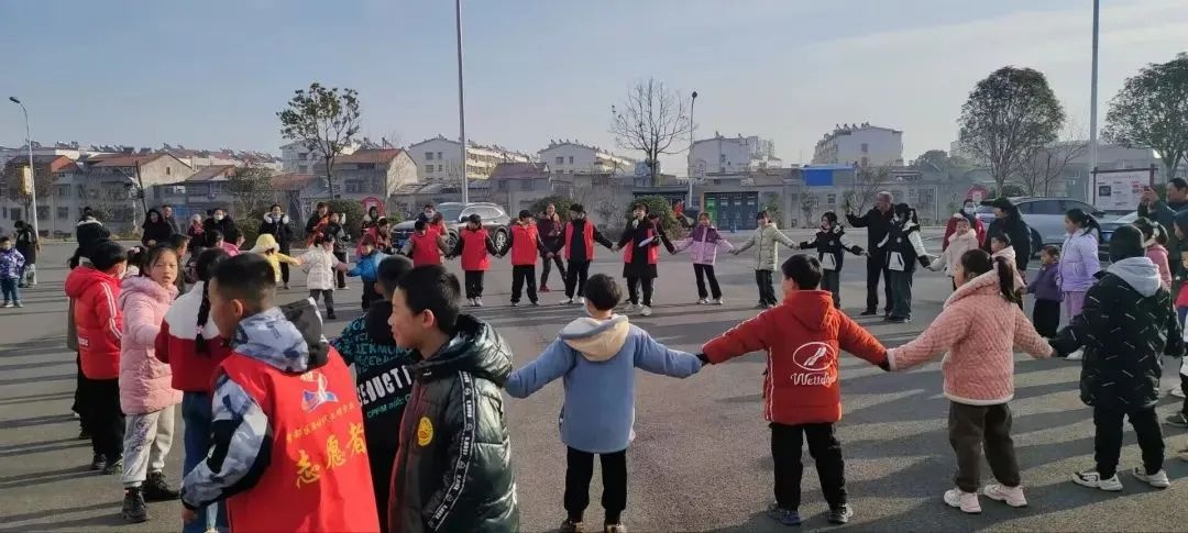 西城街道新春购物狂欢节，轮滑比赛与书法春联齐飞，你准备好了吗？  第7张