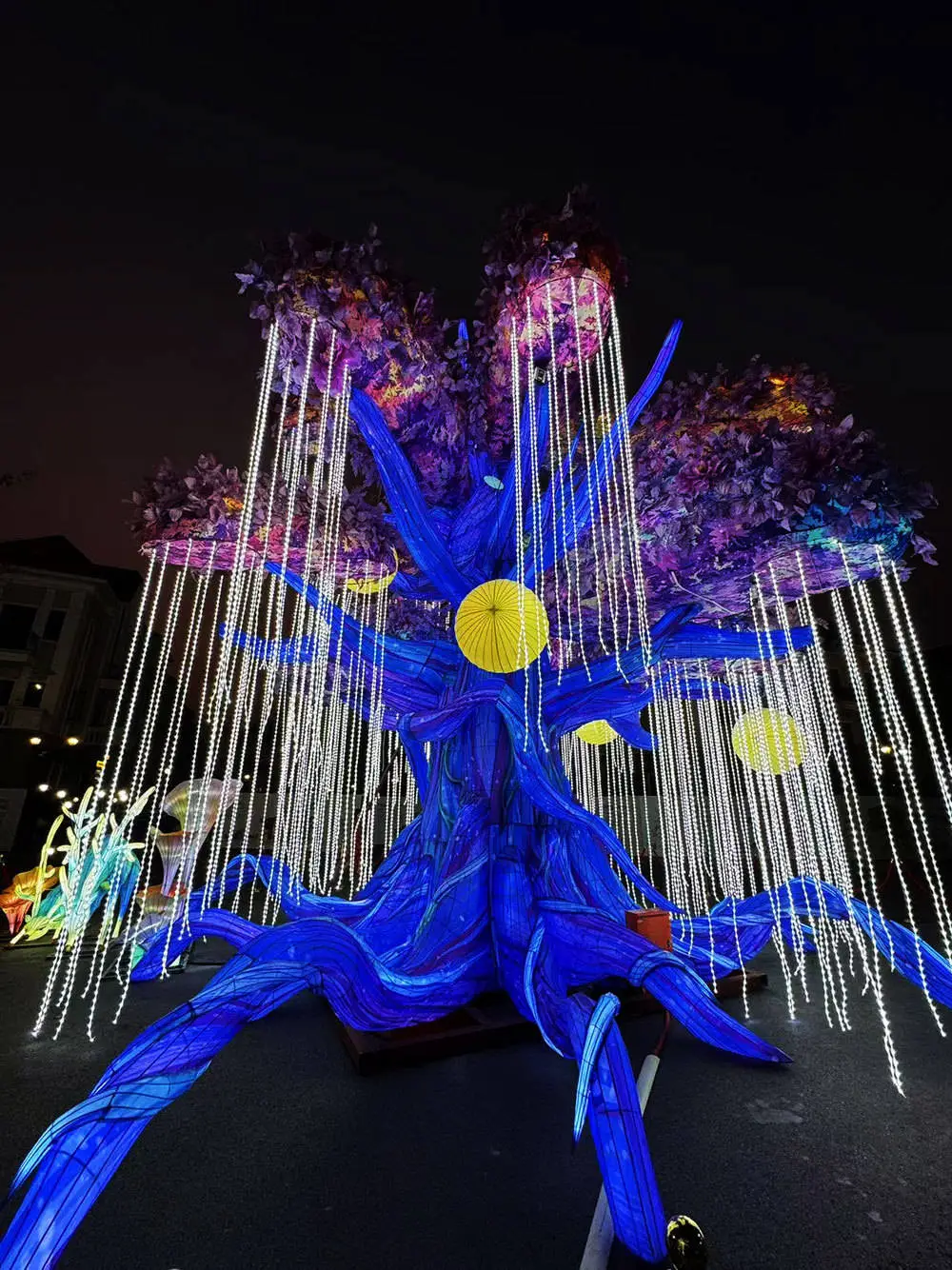 豫园灯会山海奇豫记惊艳越南河内！2025海洋国际灯会为何如此引人注目？  第4张