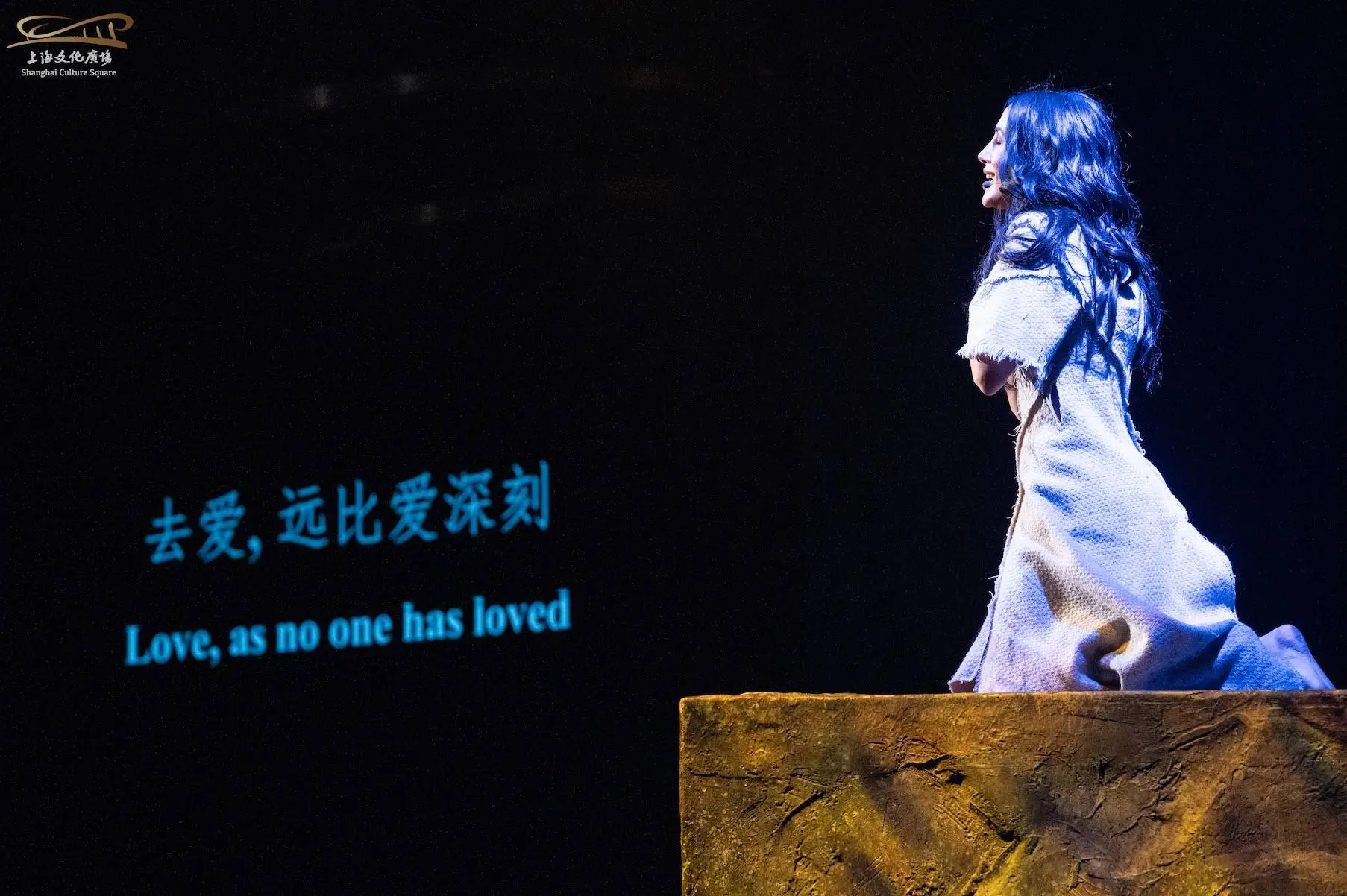 巴黎圣母院上海百场演出创纪录！为何这部音乐剧能征服全球观众？