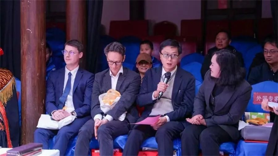 昆明五华区如何吸引50余名中外高端人才共聚翠湖？揭秘新年人才交流盛况  第2张