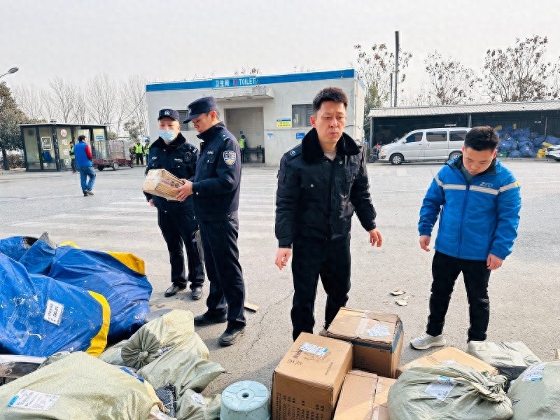 西安警方如何筑牢寄递安全防线？联合检查取得显著成效  第1张