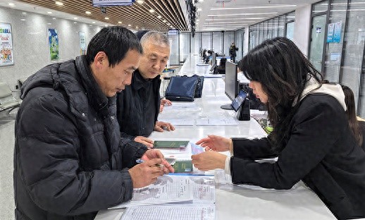 从几天到一天，兴隆台区道路货运企业办证为何如此神速？