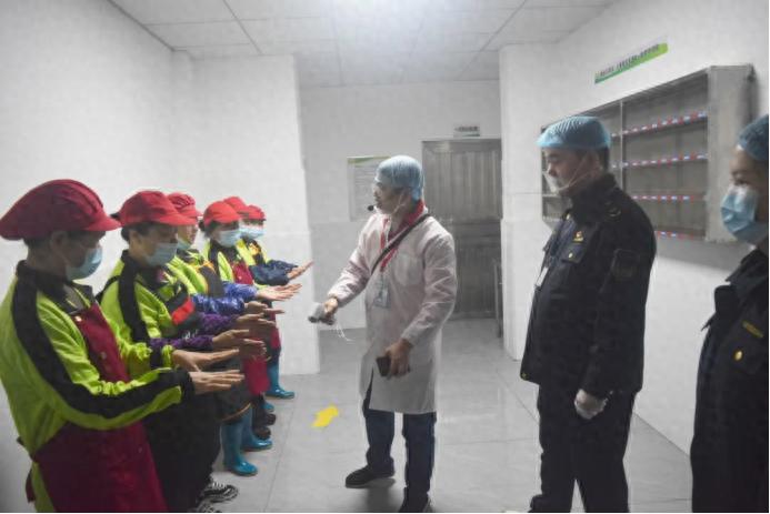 益阳职业技术学院食堂后厨大揭秘，你绝对想不到的食品安全真相