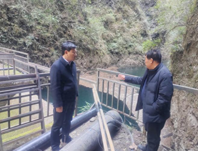 林区政府巡河行动！周立刚副区长带队，2025年第一季度河道安全如何保障？